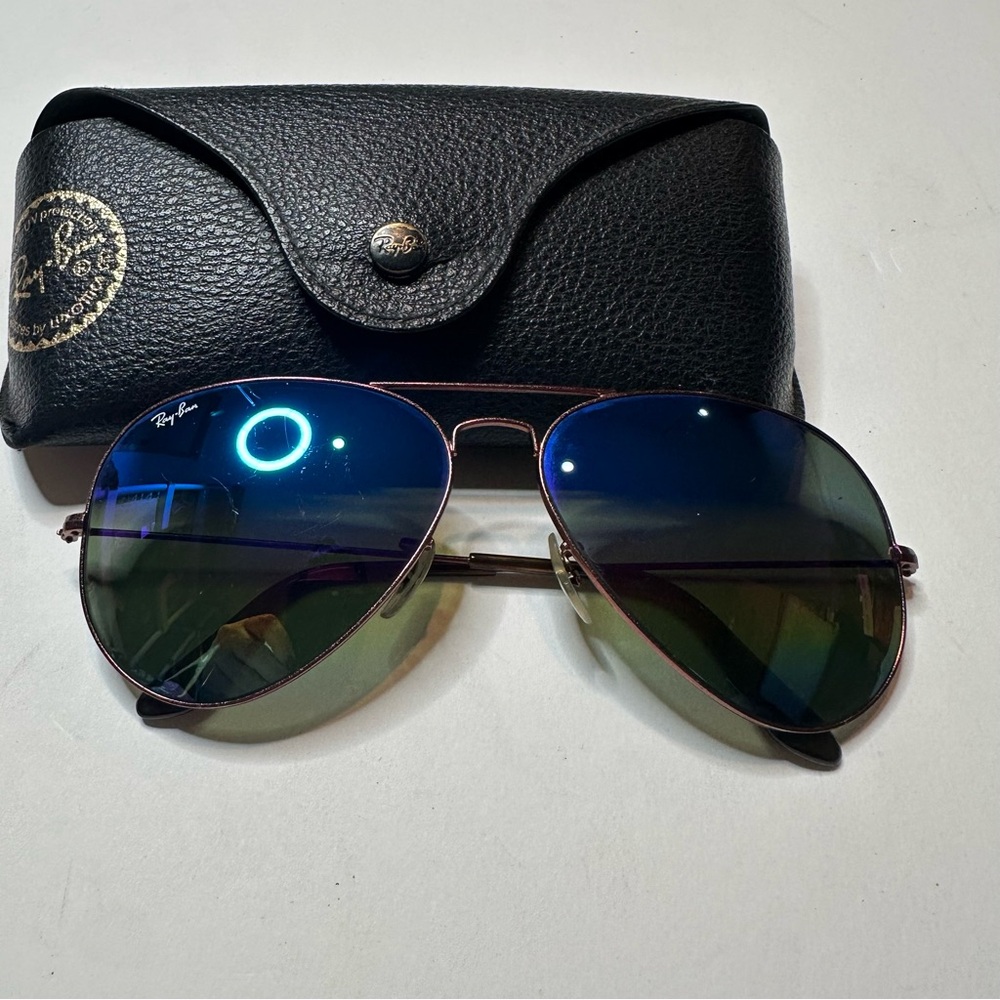 Ray-Ban Gradient Aviator Sunglasses Unisex